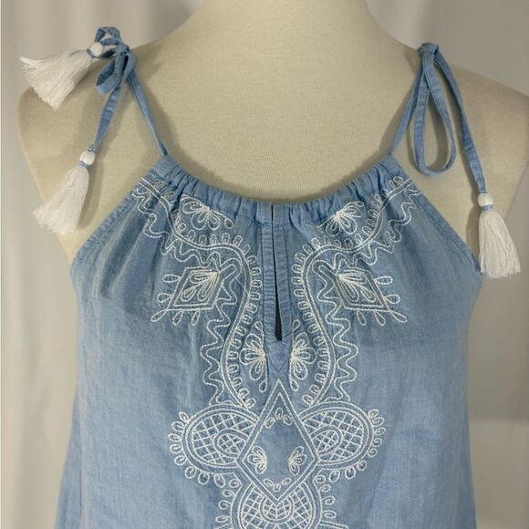 Vineyard Vines Chambray Tank Top with Shoulder Tassel Ties - Picture 3 of 6